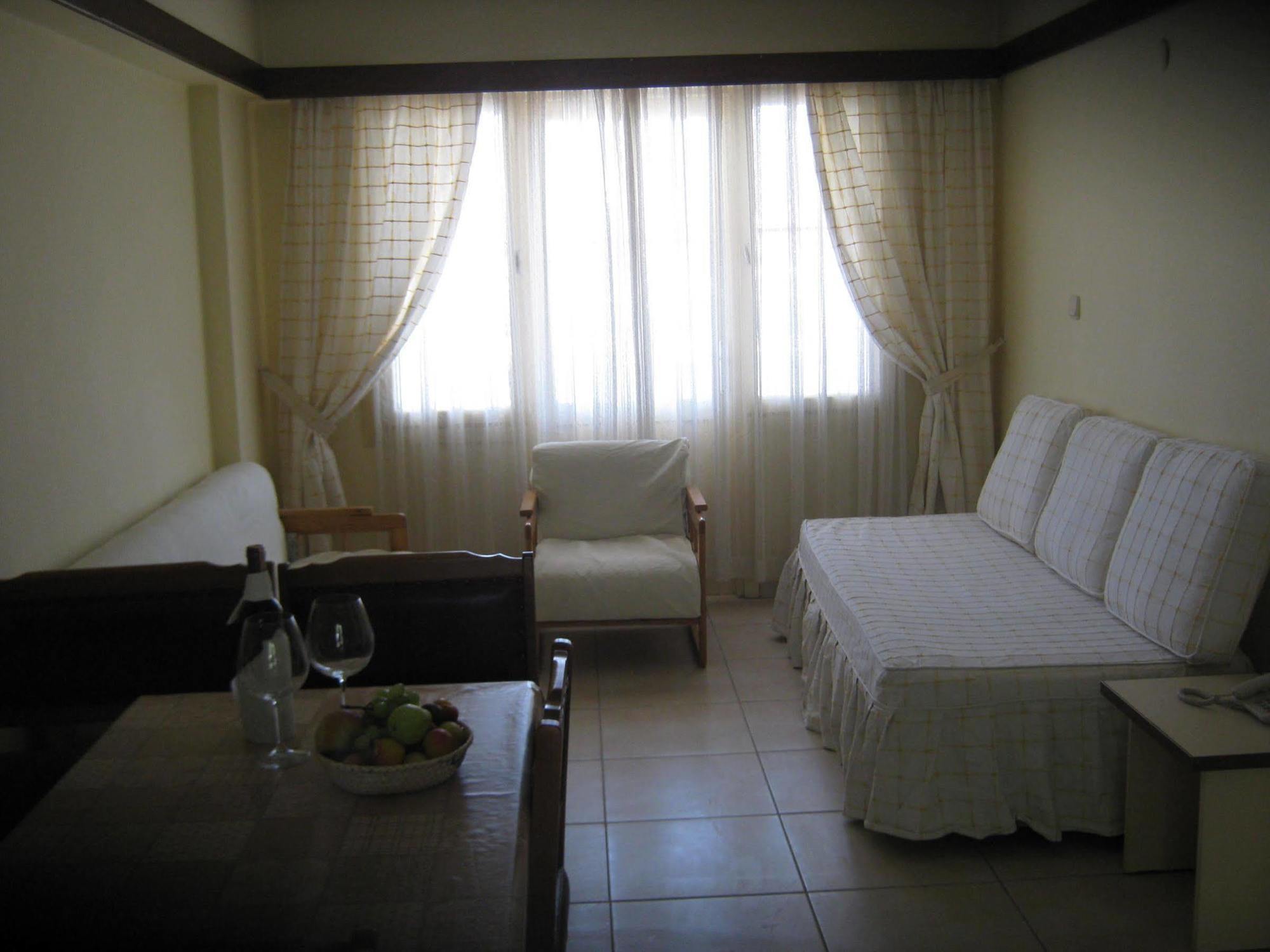 Oya Apartments Kusadası Extérieur photo